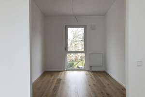 grosses Reihenhaus "RED", Keller, Westterrasse  -Samstagsbesichtigung (ab 13 Uhr) – Die vollständige Adresse der Immobilie erhältst du vom Anbieter., 12307 Lichtenrade, Berlin – Vorschaubild 9
