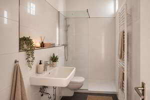 *** Romantischer Altbau mit Balkon im schönen Hattingen! *** – Augustastraße 36, 45525 Hattingen – Vorschaubild 6