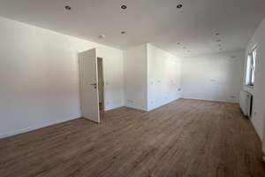 RS-Hasten, neu sanierte 3 Zimmer Wohnung