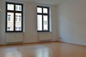 ***SCHÖNE WOHNUNG MIT SÜD/WEST-BALKON, GROSSE KÜCHE, BAD MIT WANNE/DUSCHE*** – Fritz-Matschke-Str. 5, 9113 Schloßchemnitz, Chemnitz – Vorschaubild 2