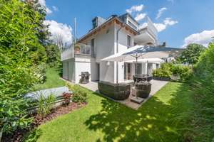Exklusive 4-Zimmer-Wohnung mit Terrasse und Garten in ruhiger Lage in München-Daglfing (Bogenhausen) – Die vollständige Adresse der Immobilie erhältst du vom Anbieter., 81929 Daglfing, München – Vorschaubild 1