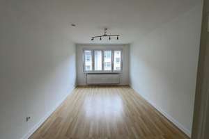 Attraktive 3-Zimmer-Wohnung mit Balkon in guter Lage von Wuppertal Barmen – Die vollständige Adresse der Immobilie erhältst du vom Anbieter., 42289 Heckinghausen, Wuppertal – Vorschaubild 2