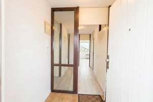 Sonnige 2-Zimmer mit Südwest-Balkon – sofort frei, top saniert, ideal zum Einziehen oder Vermieten – Die vollständige Adresse der Immobilie erhältst du vom Anbieter., 70565 Fasanenhof, Stuttgart – Vorschaubild 3