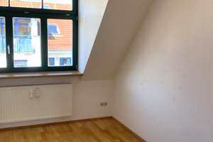 3 Raum Wohnung im Dachgeschoss mit Einbauküche in Sanierung – Lange Reihe 11A, 4299 Stötteritz, Leipzig – Vorschaubild 5