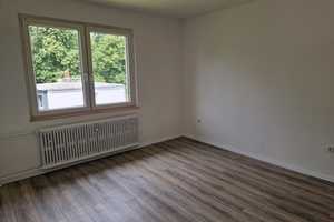 Gemütliche, frisch renovierte 3-Zimmer-Wohnung mit Balkon – Neanderstraße 13, 47139 Duisburg – Vorschaubild 2