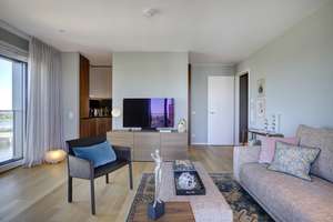 WIN WIN - 3 Zi. Wohnung, voll ausgestattet, mit Blick über Düsseldorf – Die vollständige Adresse der Immobilie erhältst du vom Anbieter., 40221 Hafen, Düsseldorf – Vorschaubild 11