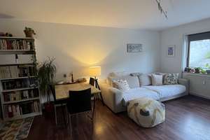 Von Privat - Vermietete, sonnige 2-Zimmer Wohnung, 62 qm, in Köln-Klettenberg