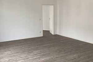 Frisch renovierte 2 Zimmer Wohnung! – Arndtstr. 17, 39108 Magdeburg – Vorschaubild 2