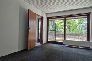 Zeit für Wohnträume! Leben mit viel Platz in ruhiger Waldrandlage! Ohne Verzicht der Infrastruktur. – Die vollständige Adresse der Immobilie erhältst du vom Anbieter., 22880 Wedel – Vorschaubild 15
