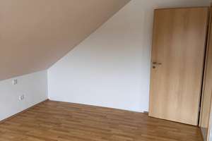 Lichtdurchflutete Dachgeschosswohnung – Günter-Hartenstein-Straße 6, 34537 Bad Wildungen – Vorschaubild 10