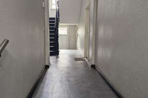 **Renovierte 3-Raumwohnung mit Einbauküche - Stadtfeld Ost** – Schopenhauer Straße 3, 39108 Stadtfeld Ost, Magdeburg – Vorschaubild 2