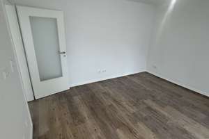 Charmante moderne 2-Raum-Dachgeschosswohnung mit Balkon in Bergerhausen sucht neuen Mieter*in – Muldeweg 51, 45136 Bergerhausen, Essen – Vorschaubild 15