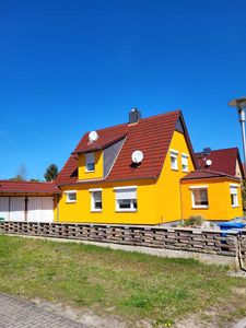 Charmantes EFH mit Garage und großen Garten