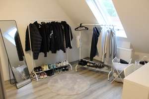 Geräumige 3ZKB Dachgeschosswohnung inkl. Einbauküche und Gartenmitbenutzung – Scheidter Straße 82, 66125 Dudweiler (Ortsteil), Saarbrücken – Vorschaubild 8