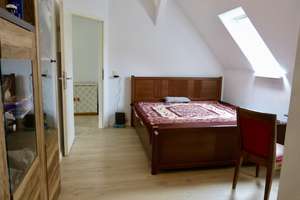 Gepflegte Dachgeschosswohnung mit Einbauküche - ideal für Paare, Singles oder als WG – Birkenweg 13, 27576 Lehe, Bremerhaven – Vorschaubild 7