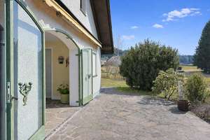 Unternehmervilla mit ELW im Arberland - am Puls der Städte Regen und Zwiesel – Die vollständige Adresse der Immobilie erhältst du vom Anbieter., 94209 Regen – Vorschaubild 4