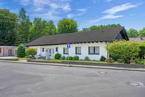 Lage. Fläche. Möglichkeiten - Solider Bungalow mit Potenzial auf 1.015 m² Grund in Meppen Esterfeld – Emsland (Kreis) – Vorschaubild 3