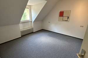 Große Doppelhaushälfte Nähe Schloßpark ! – Die vollständige Adresse der Immobilie erhältst du vom Anbieter., 44795 Weitmar-Mitte, Bochum – Vorschaubild 17