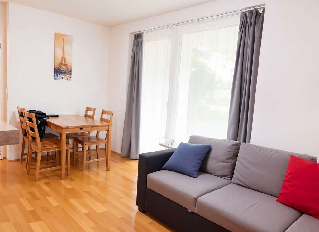 Immobilie in Neubiberg - Sympathische Erdgeschoß-Wohnung - perfekt zur Anlage oder Selbstbezug - Bild 1