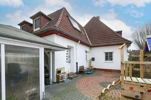 TT bietet an: Sehr hübsches Reihenendhaus im schönen Stadtteil Heppens in ruhiger und beliebte – Wilhelmshaven – Vorschaubild 4