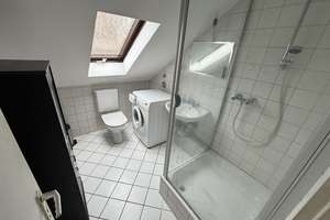 Gemütliche Wohnung im Dachgeschoss – Die vollständige Adresse der Immobilie erhältst du vom Anbieter., 68169 Neckarstadt-West, Mannheim – Vorschaubild 2