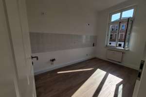 Willkommen in Ihrem neuen Zuhause! 
Exclusiv und Lichtdurchflutet – Leubnitzer Hauptstraße 82, 8412 Werdau – Vorschaubild 9