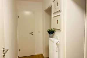 Schöne 2 Zimmerwohnung in Oberkassel - kernsaniert – Düsseldorf – Vorschaubild 7
