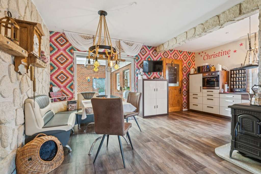 Immobilie in Heek - Provisionsfrei – Familienfreundliches Haus mit gemütlichem Kamin und großem Grundstück - Bild 3