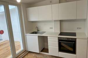 Sonnige 2-Zimmer-DG-Wohnung mit EBK und Loggia (WE 7) – Räuschstraße 13, 13509 Borsigwalde, Berlin – Vorschaubild 4
