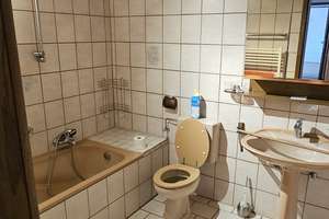 Wohnen mit Charakter: Vier-Zimmer-Wohnung in Wiesbaden-Biebrich – Sackgasse 8, 65203 Biebrich, Wiesbaden – Vorschaubild 6
