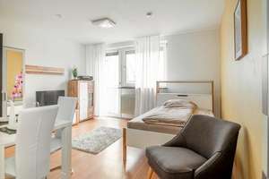 Traumhafte, möblierte 1-Zi Wohnung mit Balkon & WiFi in der Nürnberger Innenstadt – Die vollständige Adresse der Immobilie erhältst du vom Anbieter., 90459 Galgenhof, Nürnberg – Vorschaubild 2
