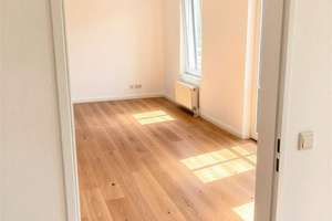 Modernisierte bezugsfreie 2-Zimmer Wohnung mit Aufzug und Stellplatz – Die vollständige Adresse der Immobilie erhältst du vom Anbieter., 13156 Niederschönhausen, Berlin – Vorschaubild 9
