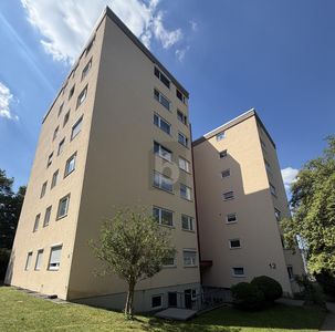 KOMFORTABEL WOHNEN: BALKON, GARAGE, AUFZUG
