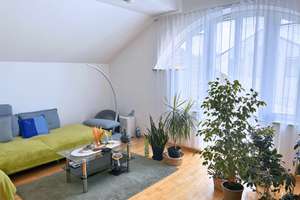 Attraktive 2-Zimmer-Dachgeschosswohnung mit Balkon – ein Zuhause zum Wohlfühlen – Die vollständige Adresse der Immobilie erhältst du vom Anbieter., 84100 Niederaichbach – Vorschaubild 4