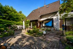 KUNZE: Nur ca. 300 Meter vom Aspria entfernt: Freistehendes Haus in Bestlage von Hannover-Döhren – Die vollständige Adresse der Immobilie erhältst du vom Anbieter., 30519 Döhren, Hannover – Vorschaubild 5