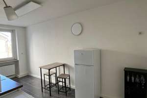 ***FREI & RENOVIERT! Charmante, helle 2-Zimmerwohnung mit Düsselblick in gefragter Lage von Bilk*** – 40223 Bilk, Düsseldorf – Vorschaubild 7