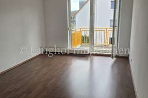 Sofort beziehbar: moderne 2 Zimmer-Balkonwohnung mit TG-Stellplatz in Fürth-Burgfarrnbach – Die vollständige Adresse der Immobilie erhältst du vom Anbieter., 90768 Atzenhof, Burgfarrnbach, Fürth – Vorschaubild 11