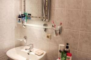Familienfreundliches Einfamilienhaus mit Wintergarten, Sauna und großzügigem Grundstück in ruhiger W – Die vollständige Adresse der Immobilie erhältst du vom Anbieter., 39122 Salbke, Magdeburg – Vorschaubild 33