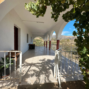 Rustikales Anwesen von 22.000 m² mit Cortijo, eigenem Wasser und aktuellem Anbau – Canjáyar (Alpujar