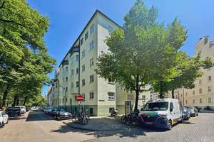 Aufhübschen und Einziehen: Schöne 2-Zimmer-Wohnung in ruhiger Lage