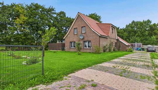 Bild von Großzügiges Einfamilienhaus mit vielseitigem Nutzungspotenzial auf beeindruckendem Grundstück