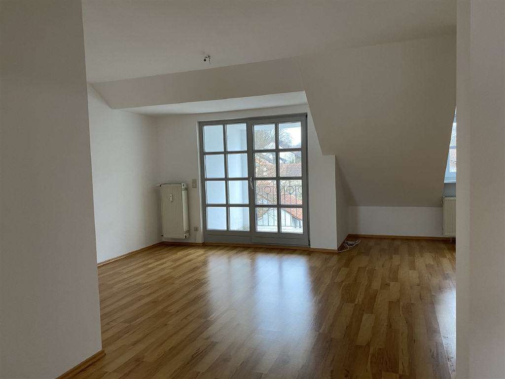 Immobilie in Dorfen - Vermietete 3-Zimmer Eigentumswohnung in ZENTRUMSNAHER LAGE! - Erbpacht - Bild 3