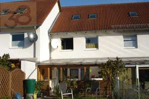 Familienfreundliches Reihenmittelhaus in ruhiger Lage – mit Carport – Die vollständige Adresse der Immobilie erhältst du vom Anbieter., 39646 Oebisfelde – Vorschaubild 3