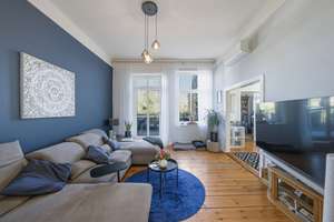Lichtdurchflutete Maisonette mit zwei Terrassen in historischer Villa – Die vollständige Adresse der Immobilie erhältst du vom Anbieter., 12205 Lichterfelde, Berlin – Vorschaubild 1