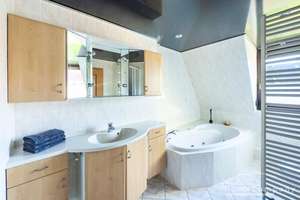 Property thumbnail 19