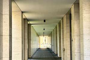 Berlin-Mitte - schnuckelige Wohnung am Deutschen Theater – Die vollständige Adresse der Immobilie erhältst du vom Anbieter., 10117 Mitte (Ortsteil), Berlin – Vorschaubild 1