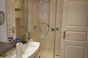 Helle, freundliche Dachgeschoß- Wohnung 2 ZKB – Göggingerstr 31, 86159 Antonsviertel, Augsburg – Vorschaubild 8