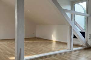 Lichtdurchflutete Wohnung mit Loft-Charme und Balkon in Mülheim – Nollendorfstraße 50, 45472 Heißen, Mülheim an der Ruhr – Vorschaubild 3