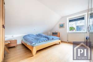 Einzugsbereit: Familiendomizil Kiel-Meimersdorf – Erker, Sauna & Streuobstwiese – Die vollständige Adresse der Immobilie erhältst du vom Anbieter., 24145 Meimersdorf, Kiel – Vorschaubild 22