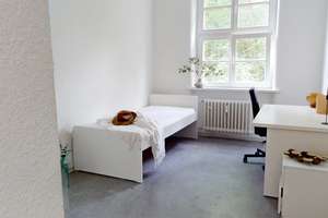 Ankommen. Wohlfühlen. Zuhause sein. – Rudolf-Breitscheid-Str. 15-23, 35307 Marburg, Marburg – Vorschaubild 4